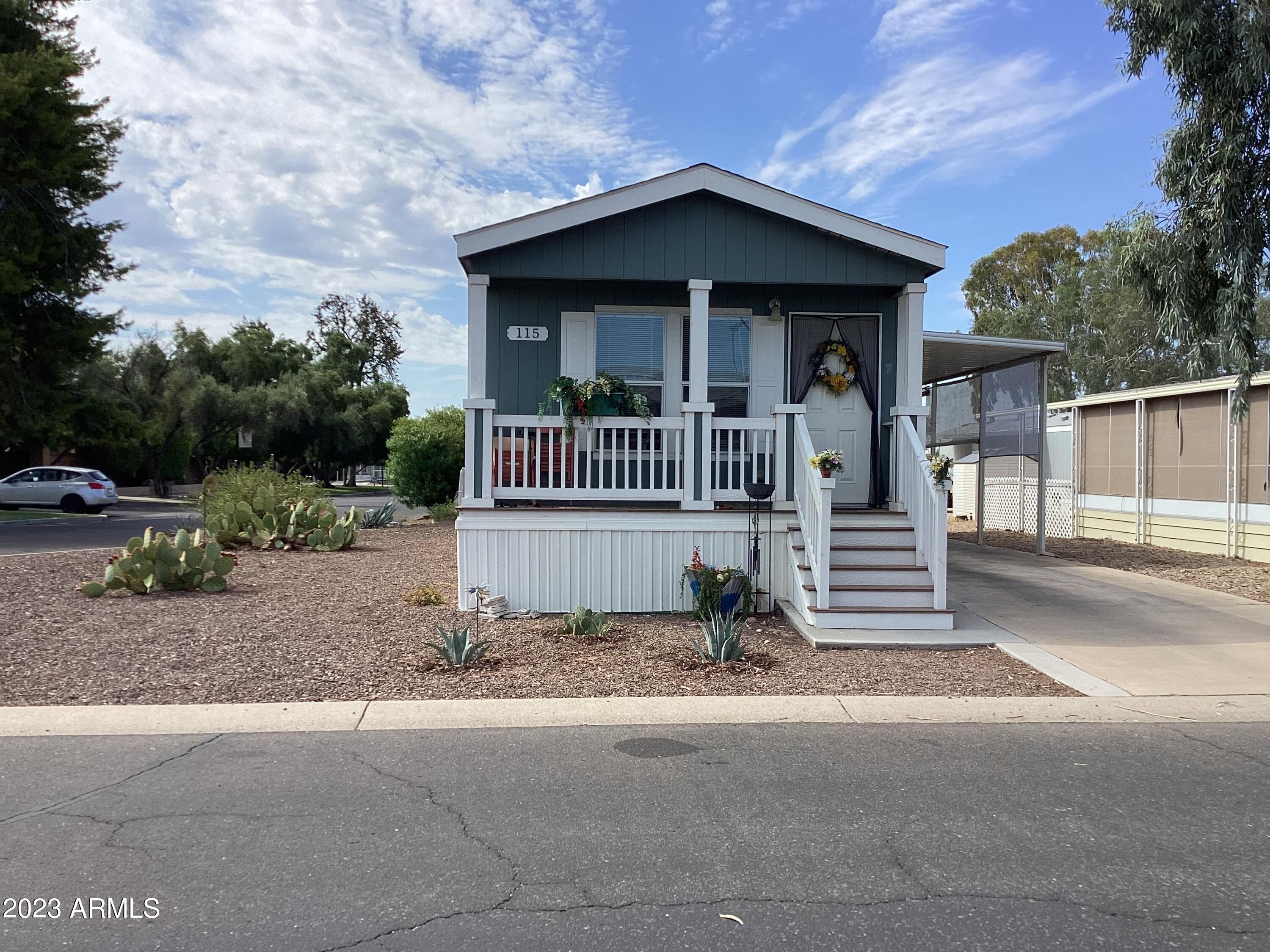 6960 W Peoria Avenue 115