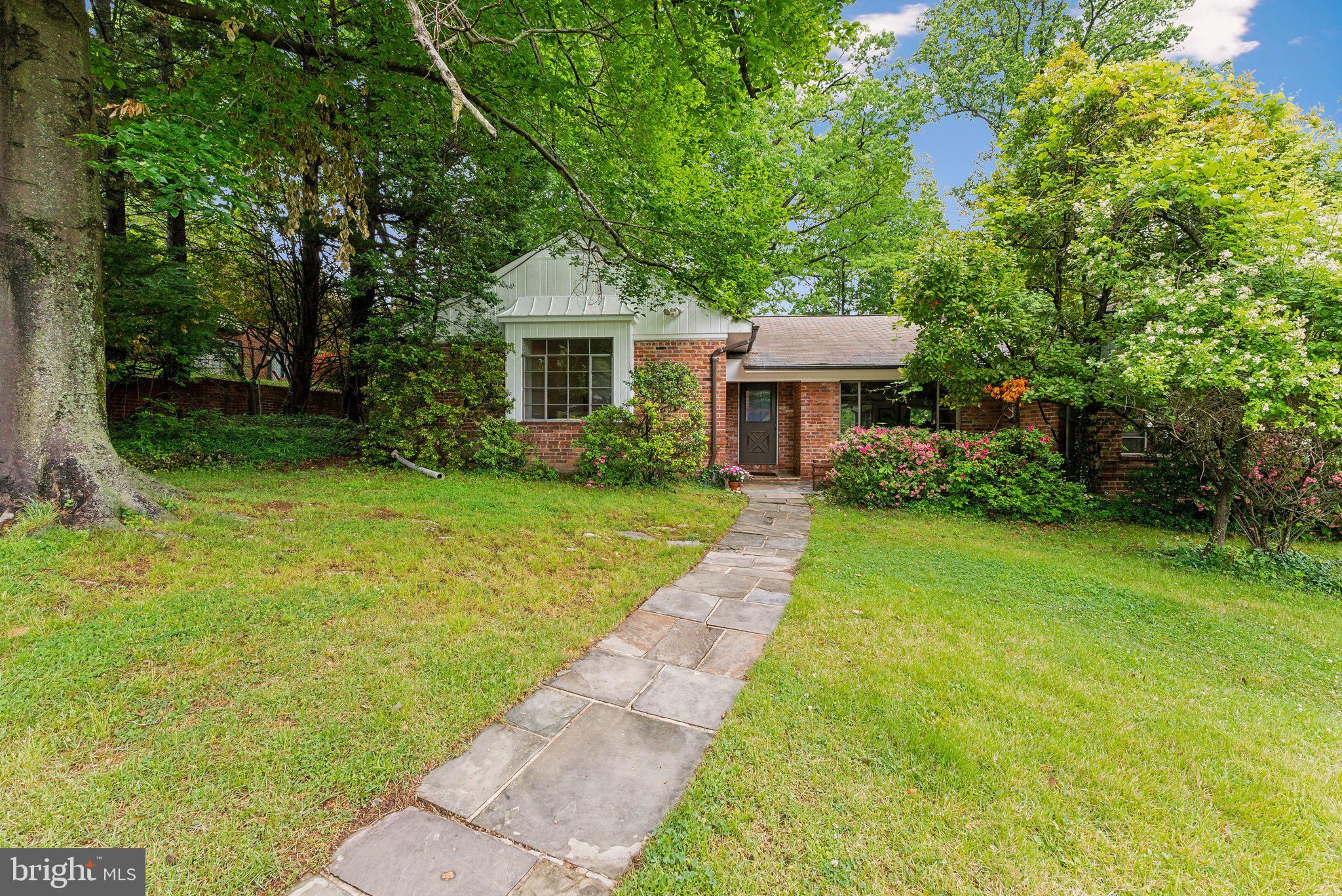 3025 Daniel Lane Nw