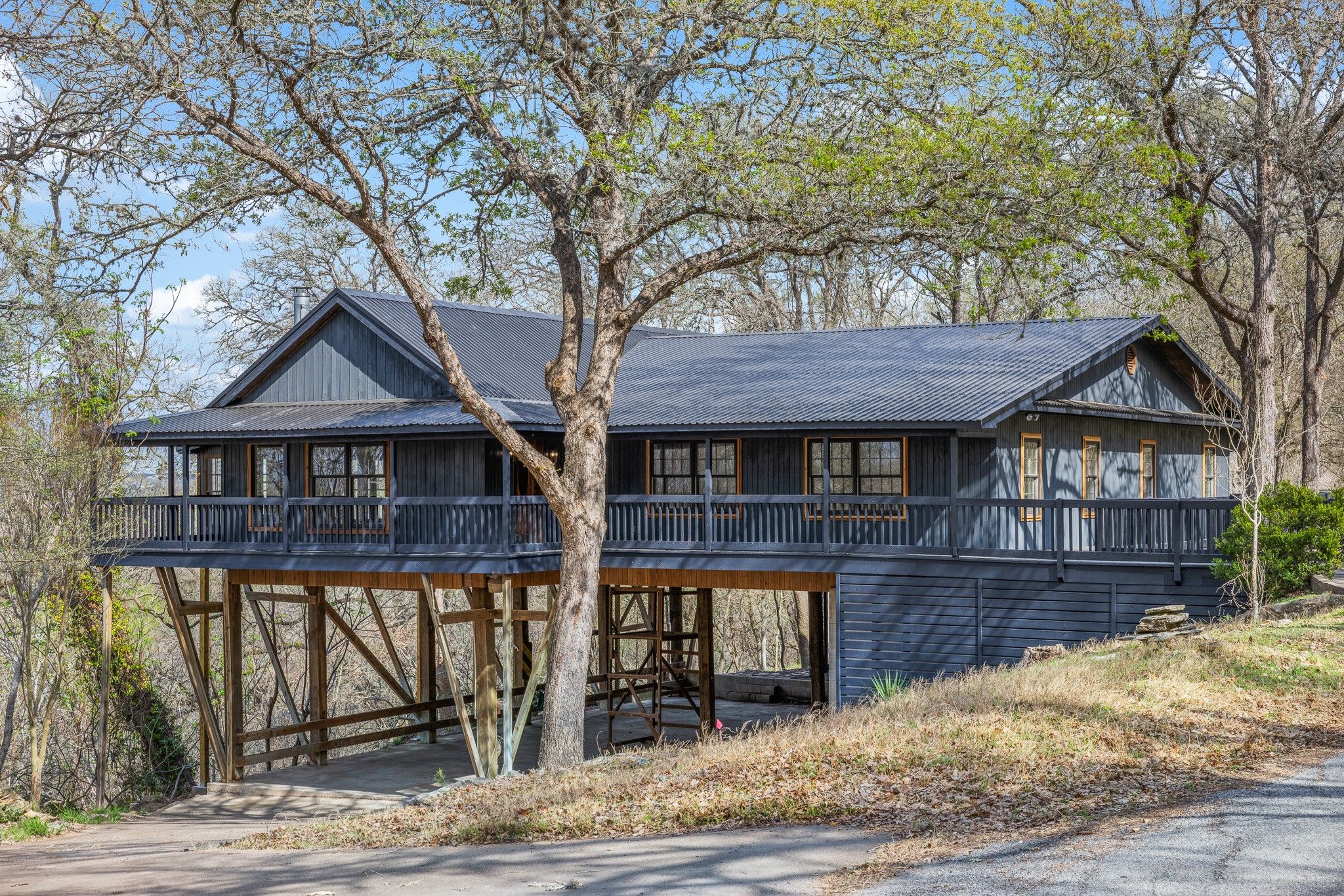 316 Valley View Drive