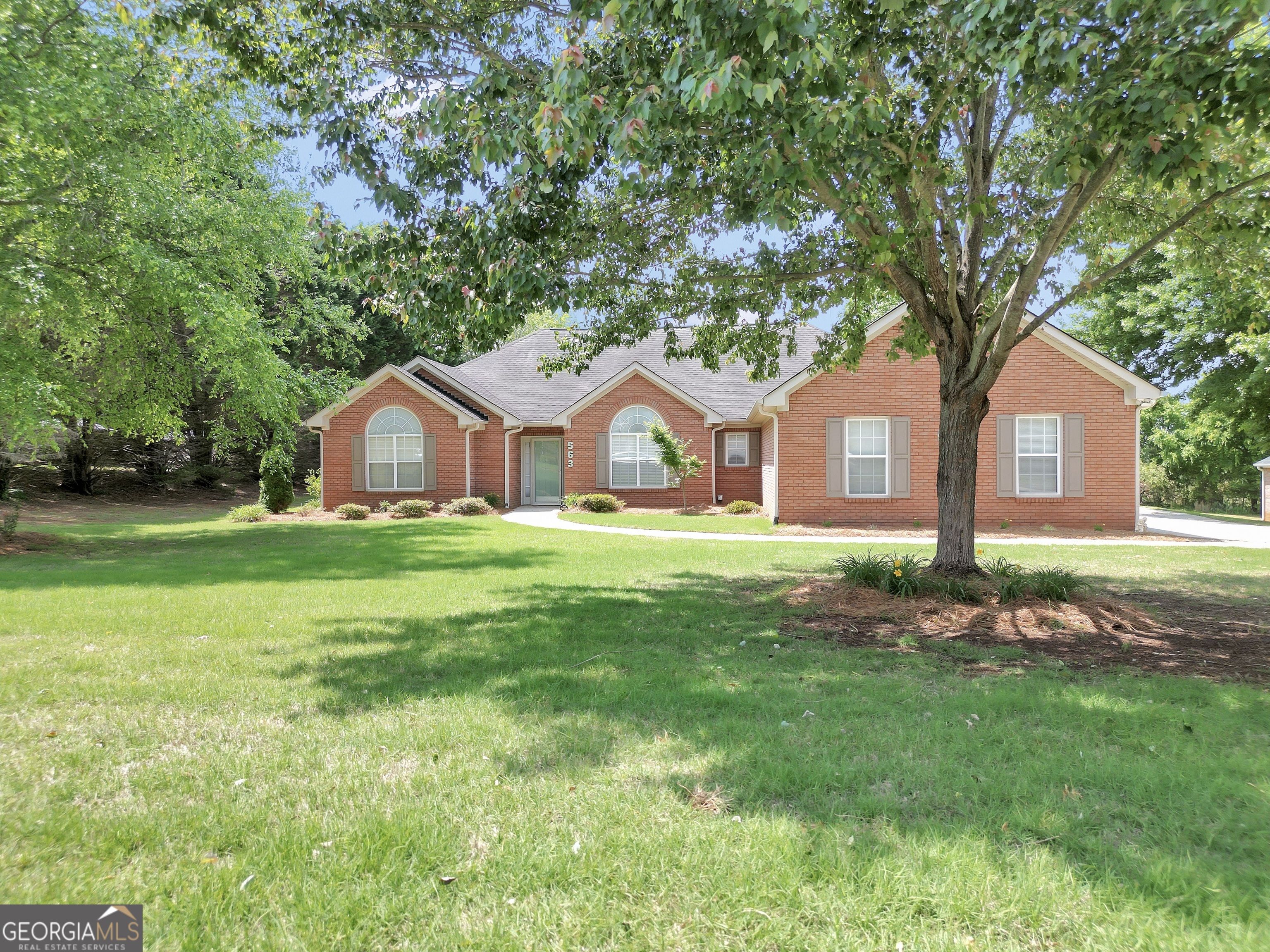 563 Heathmoor Drive