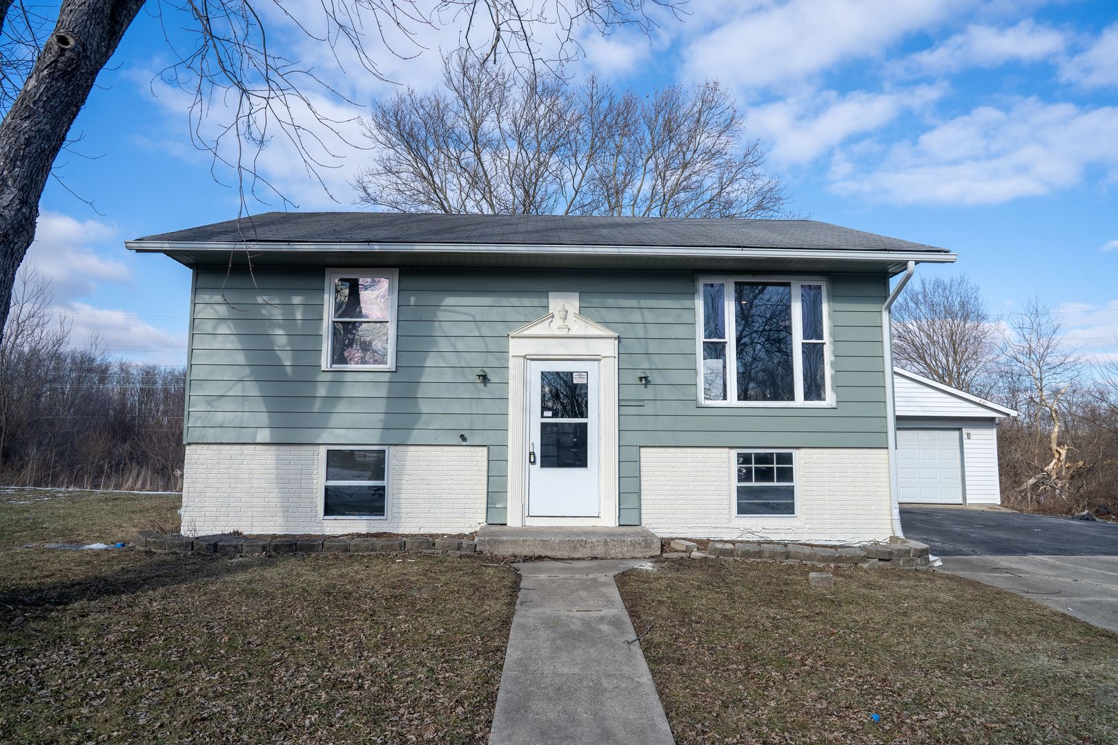 4408 Balmoral Drive
