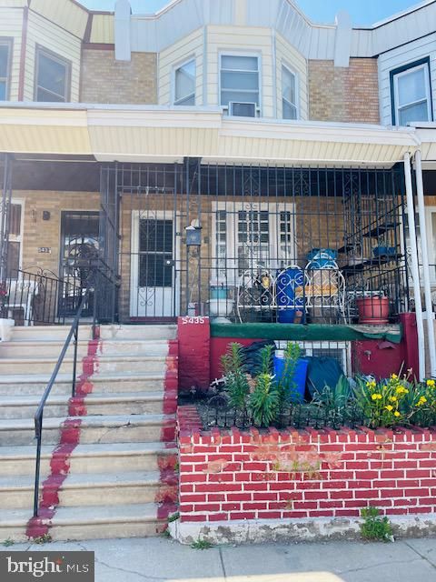 5435 Pentridge Street