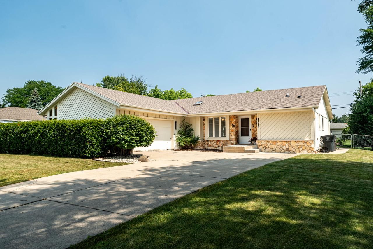 4470 South 85th Street