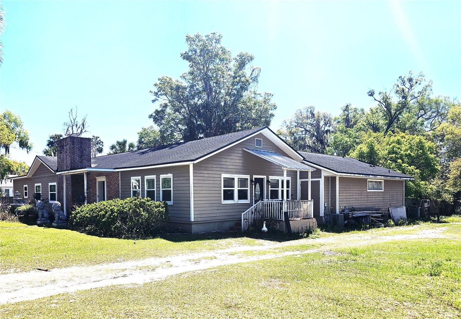 474 E University Avenue