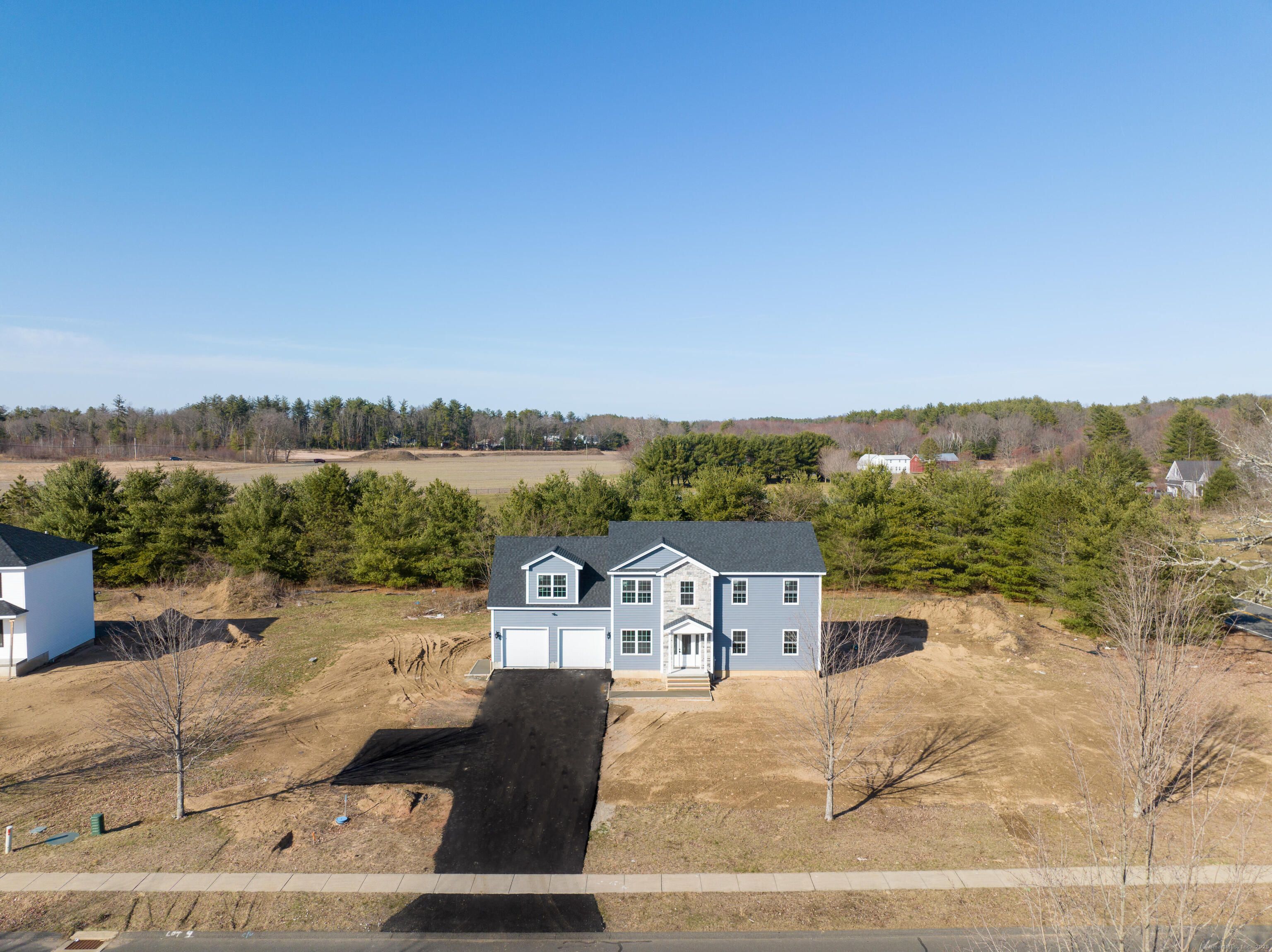 2 Stratton Farms Road