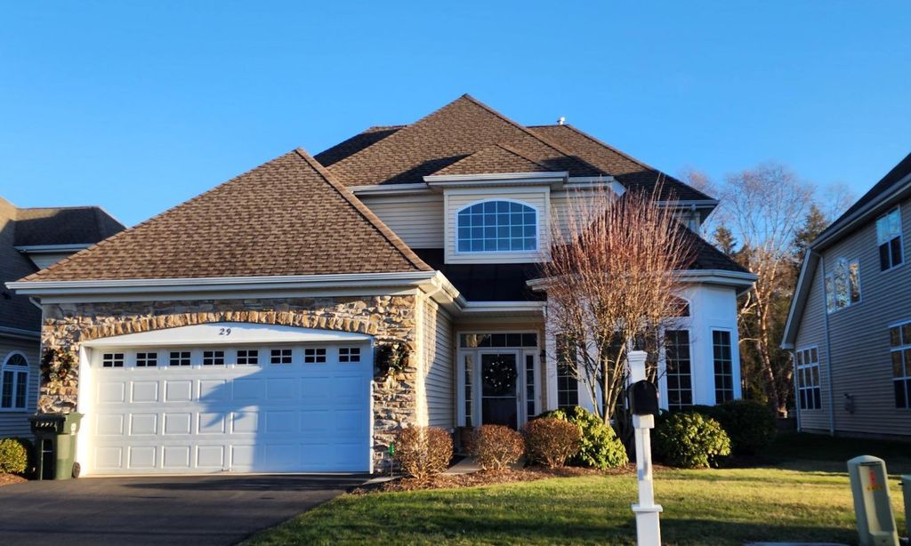 Four Seasons at Sterling Pointe