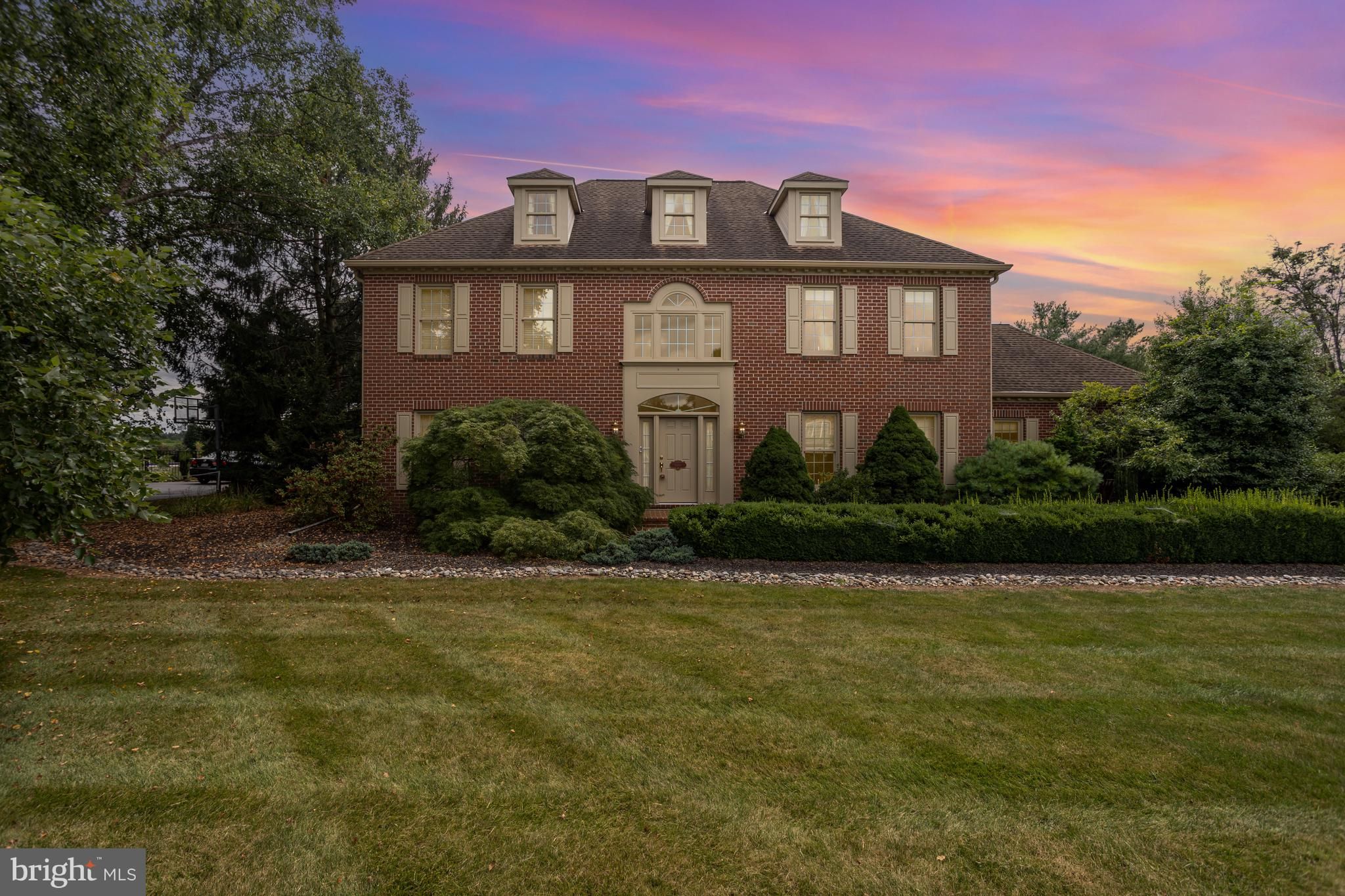 2547 Hepplewhite Drive