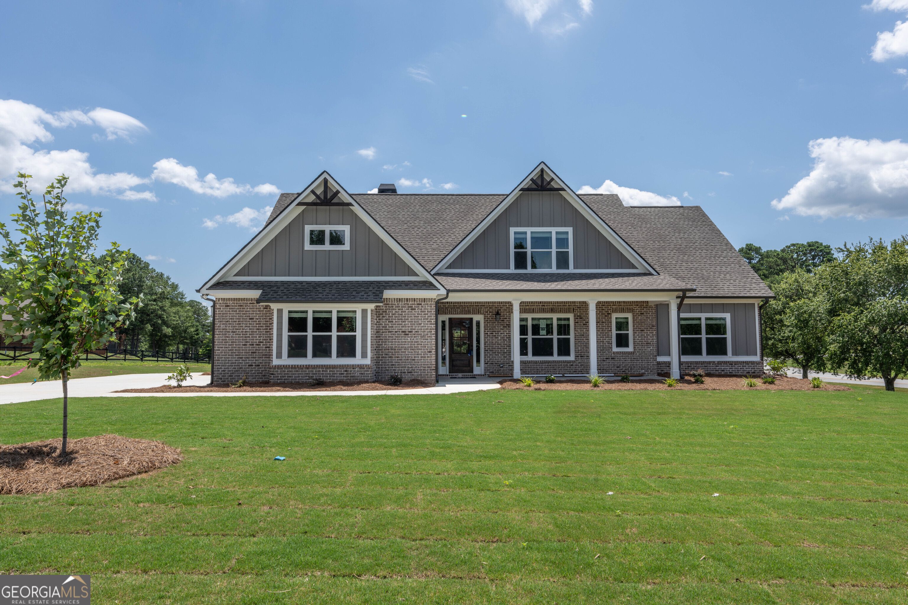 201 Cedar Crest Lane