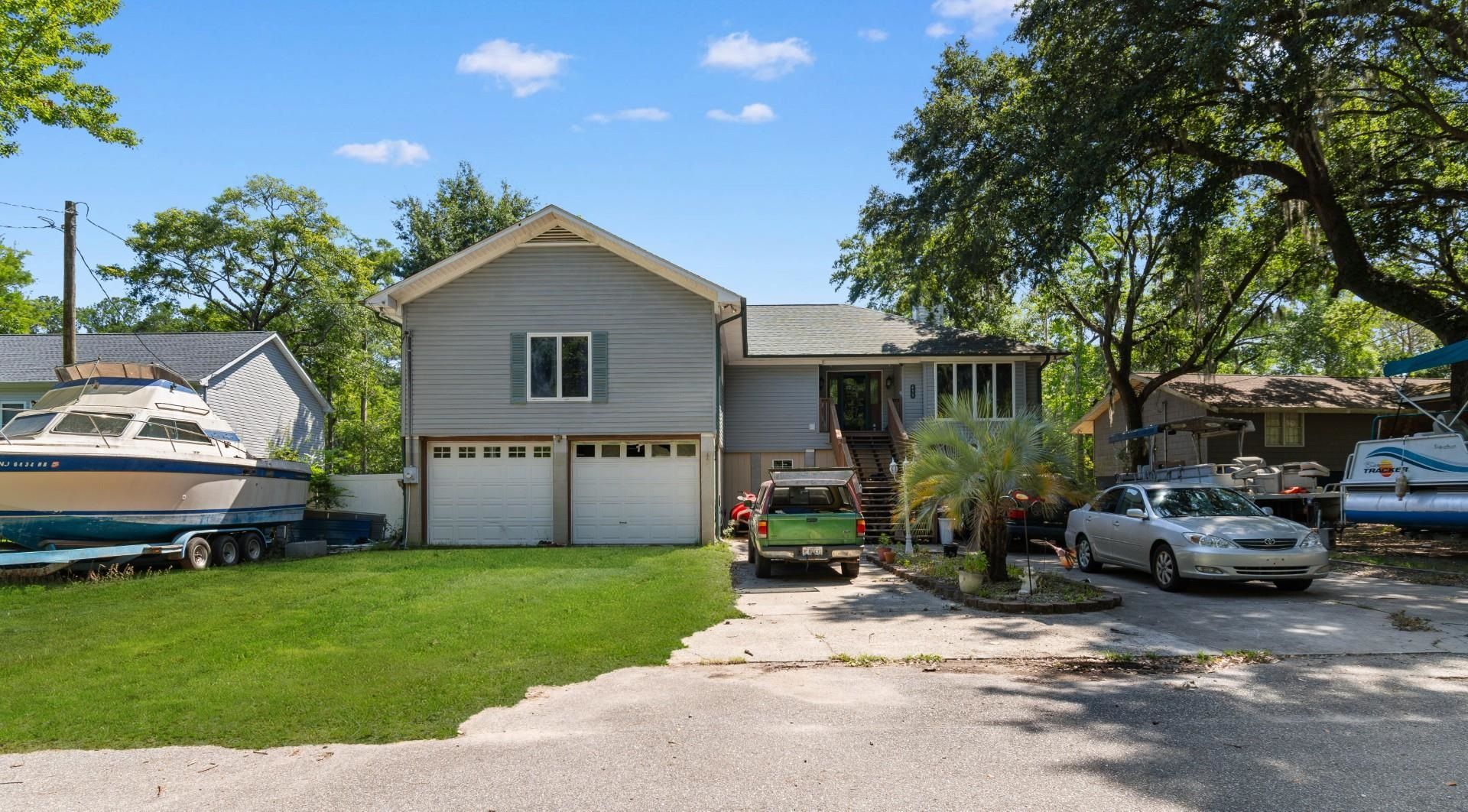 455 River Rd.