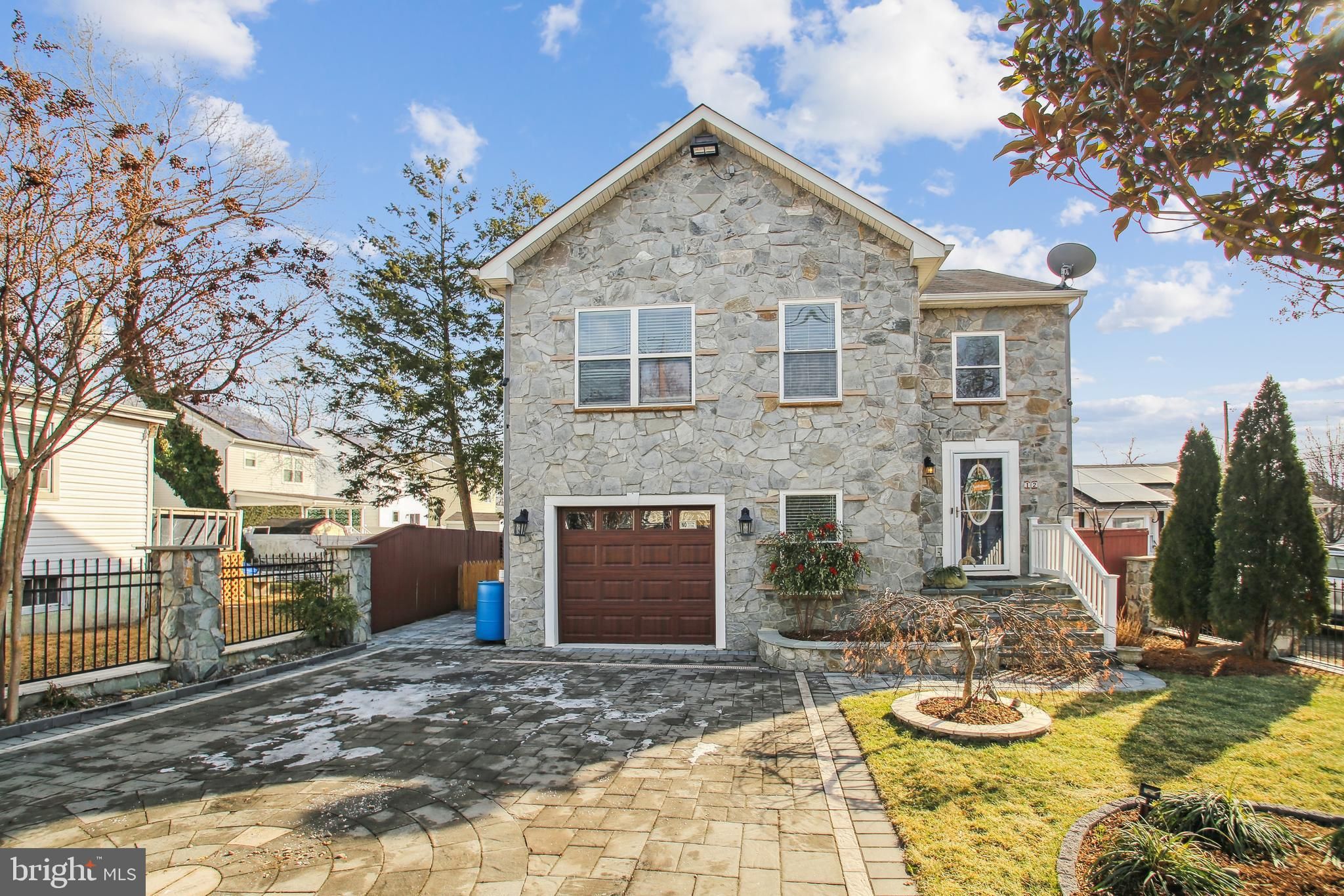 12 Marley Neck Road