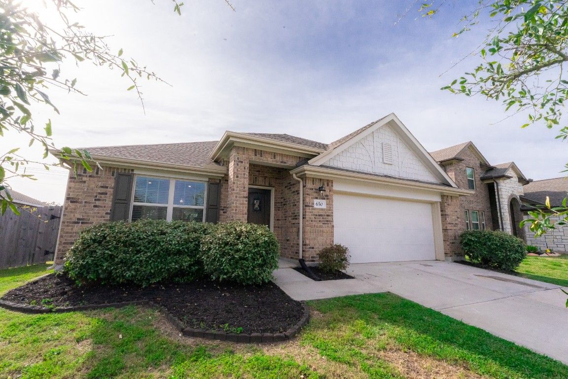 650 Harbor Colony Lane