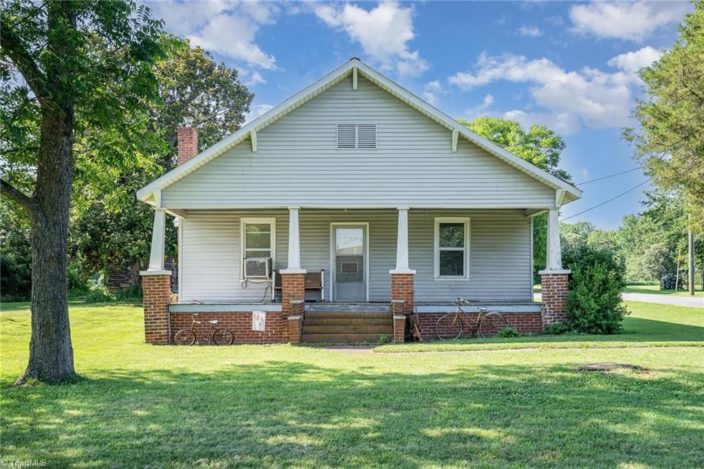 4712 Mooresville Road