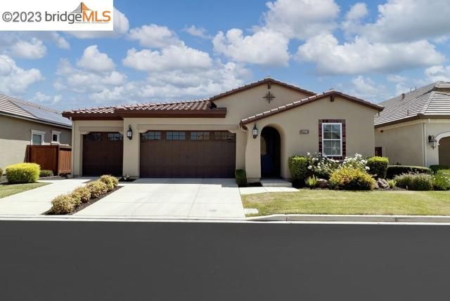 1708 Zinfandel Drive