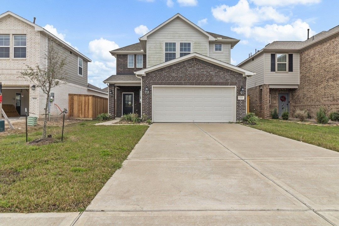 13201 Leisure Cove Drive