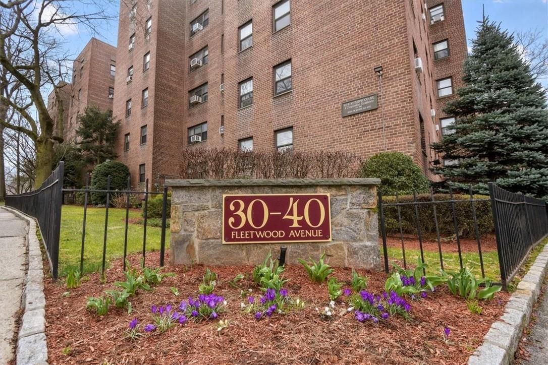 40 Fleetwood Avenue 1G