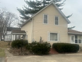 232 W Pleasant Street