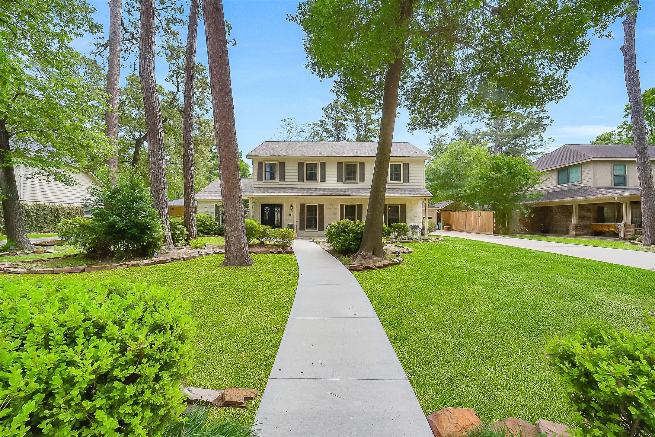 9519 Oxted Lane