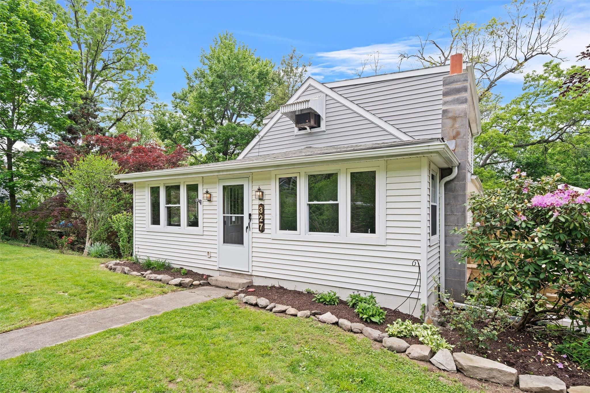 327 Walnut Avenue