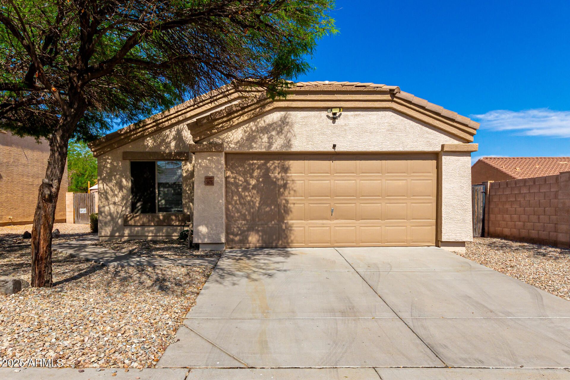 5675 S 239th Lane