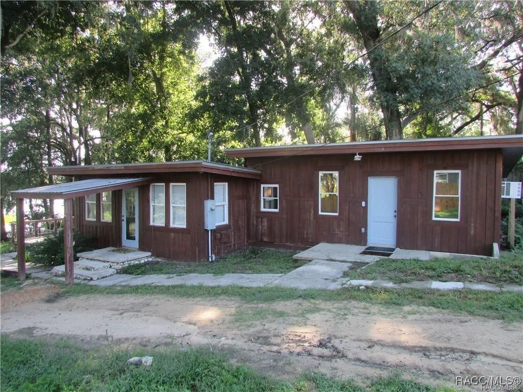 5561 W Riverbend Road