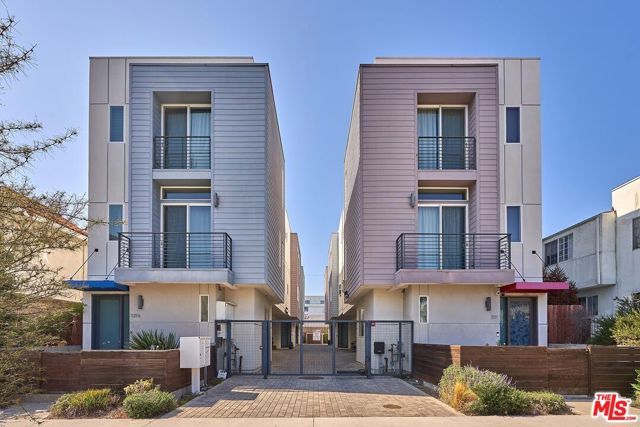 319 S Serrano Avenue