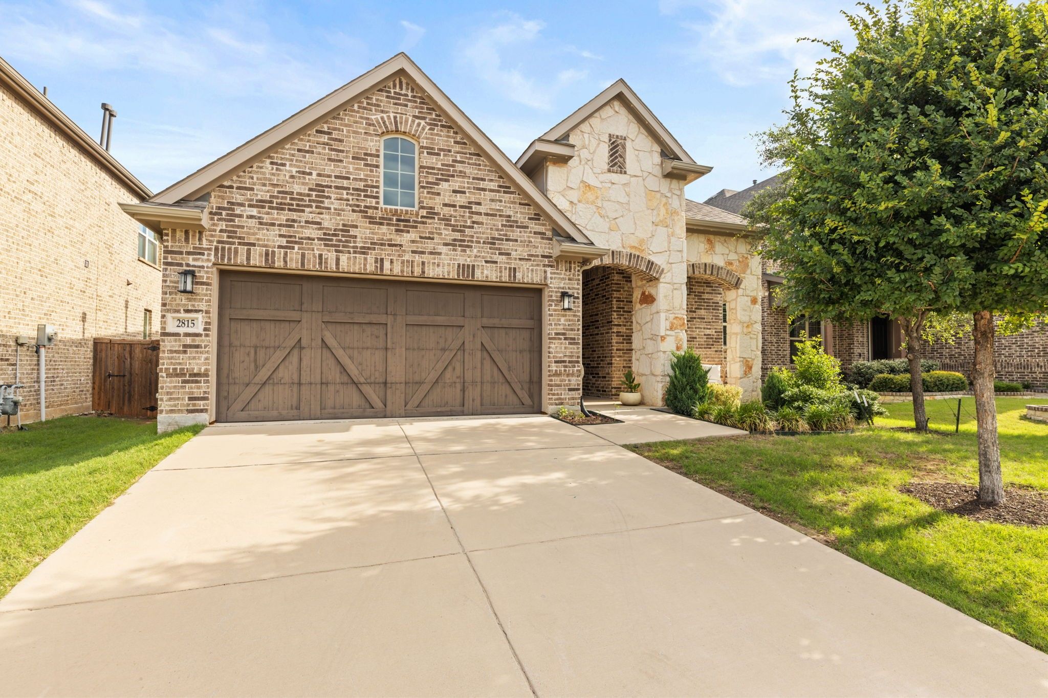 2815 Hackberry Creek Trail