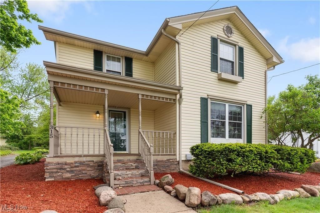 315 W Main Street