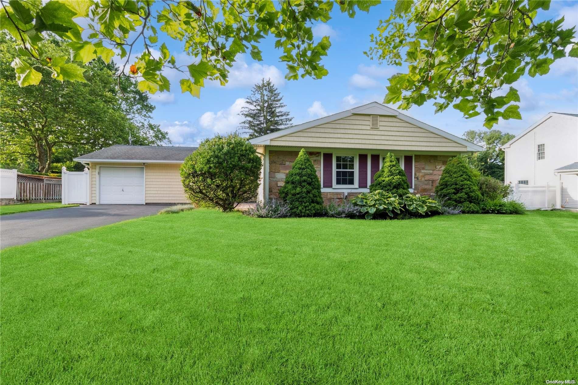 16 Mystic Way