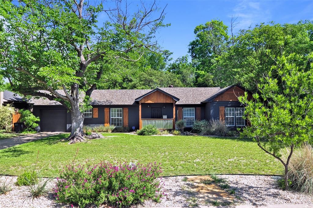 3712 Shelby Drive