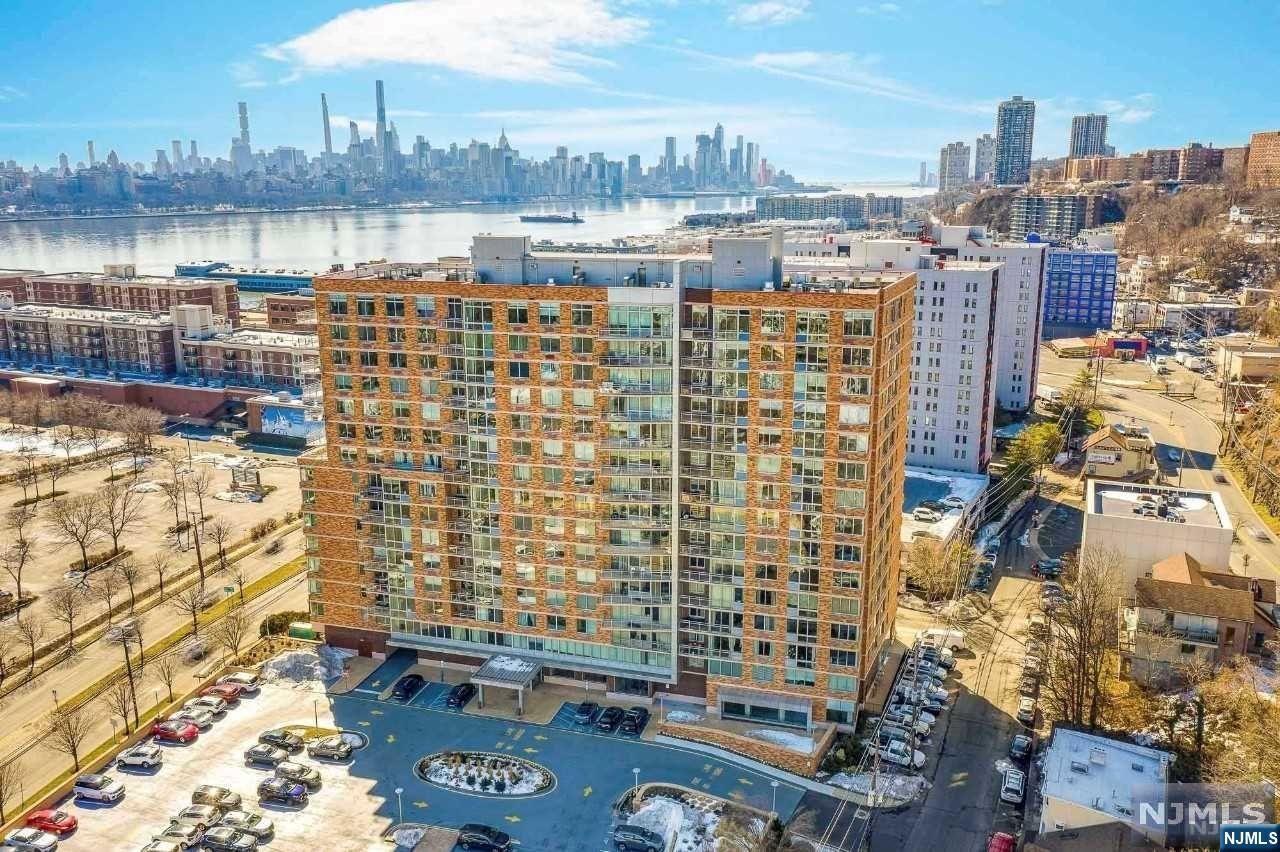 1709 Hudson Park 1709