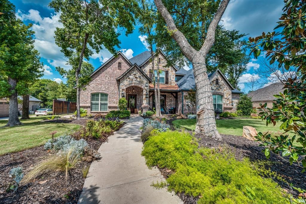 152 Claremont Drive