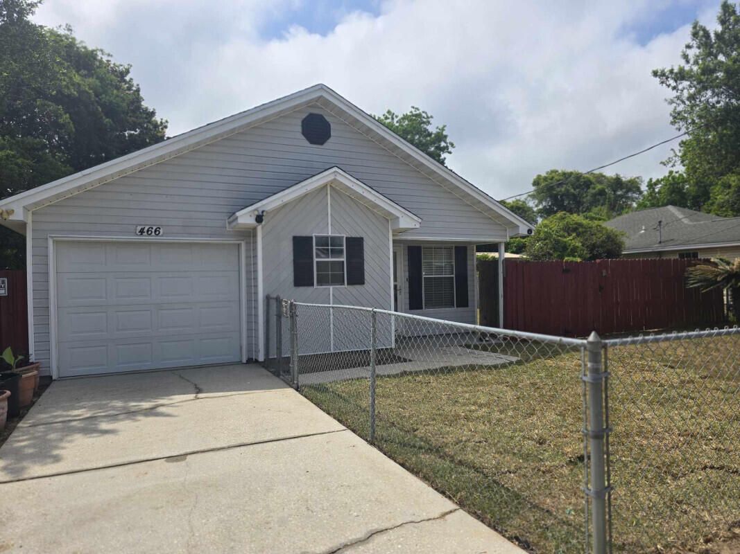 466 Sara Avenue