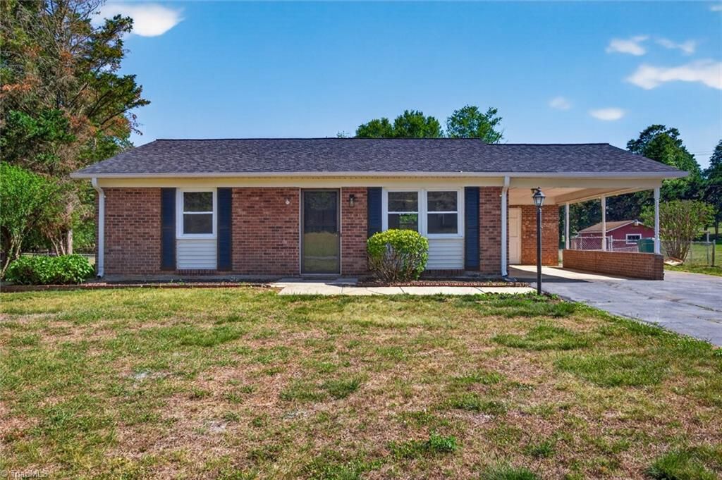 1285 Meadowbrook Drive