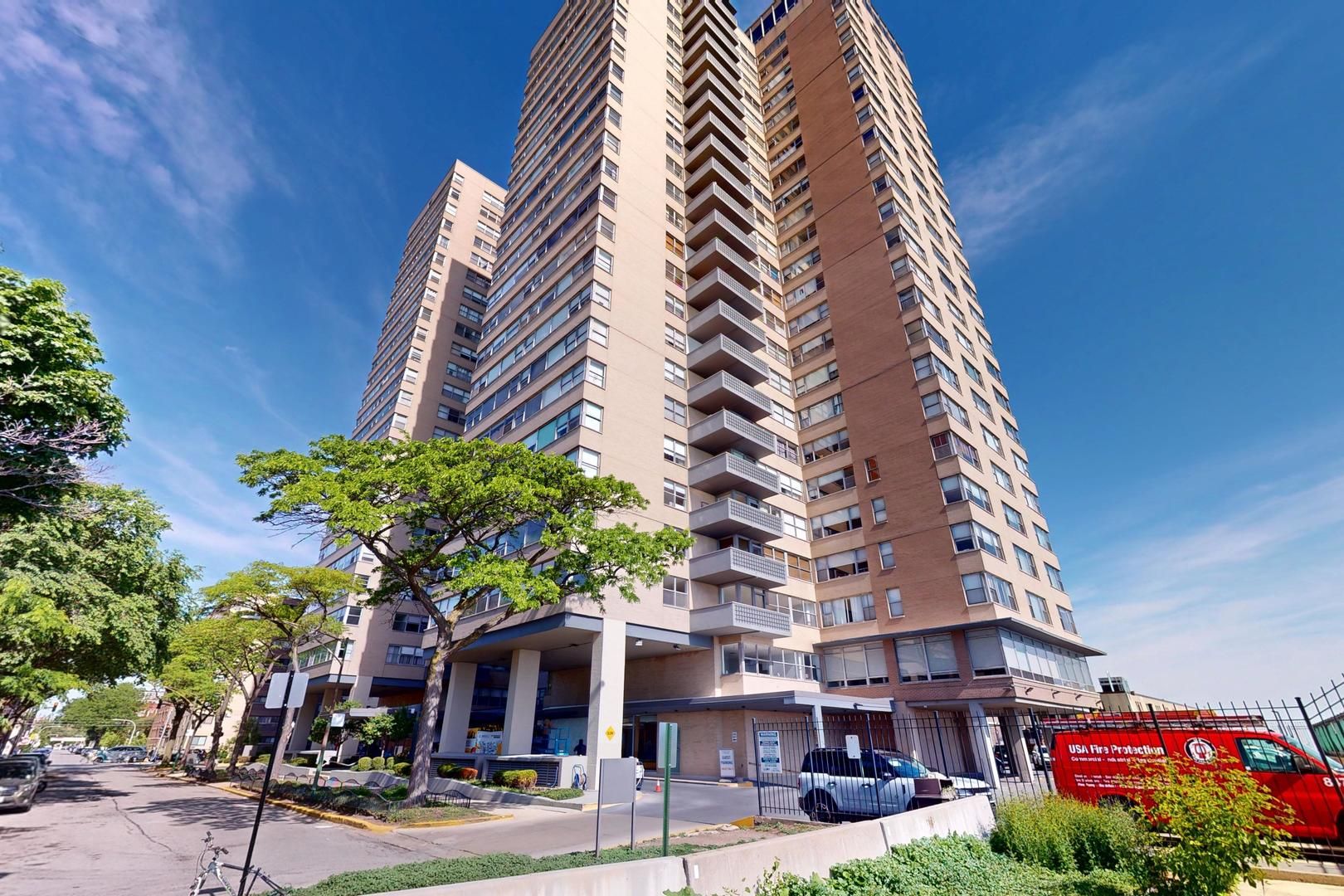 6301 N Sheridan Road 18E