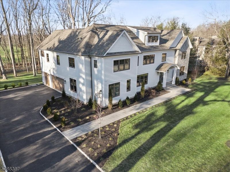 21 Ferndale Rd