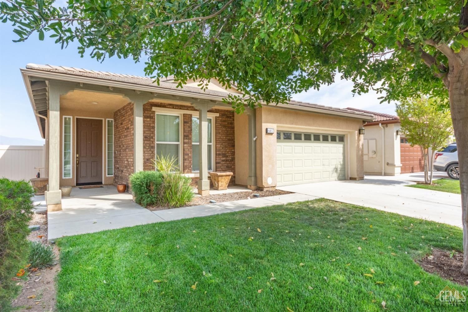 6107 Saint John Place