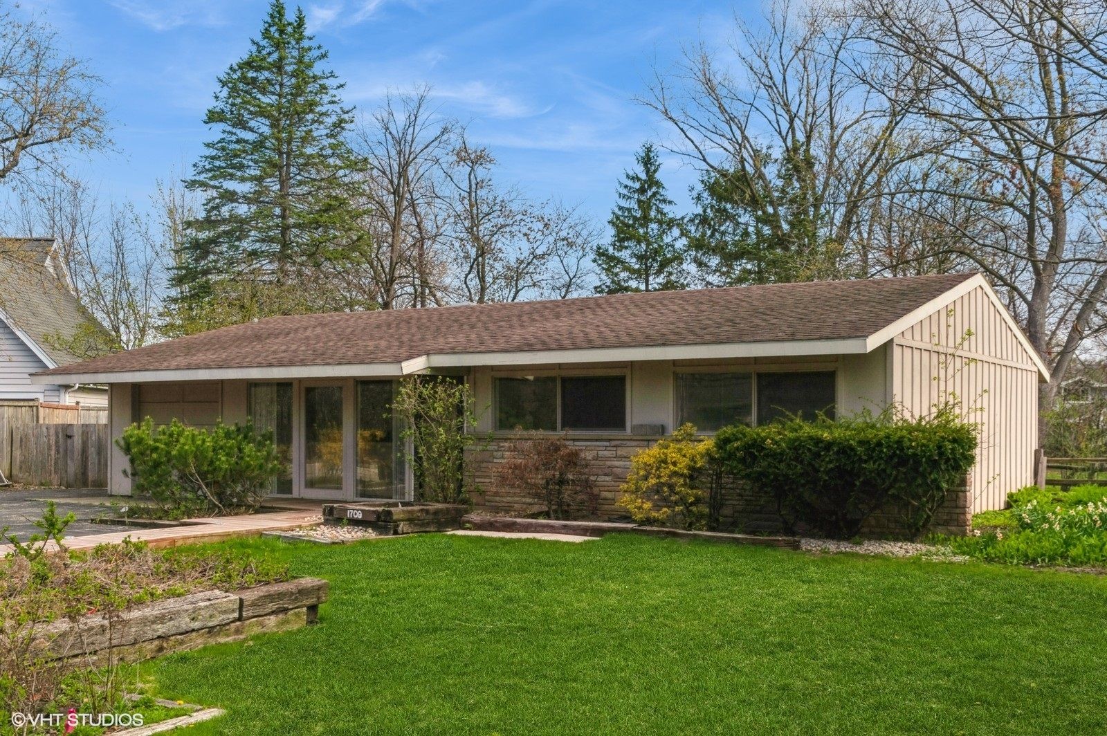 1709 Happ Road