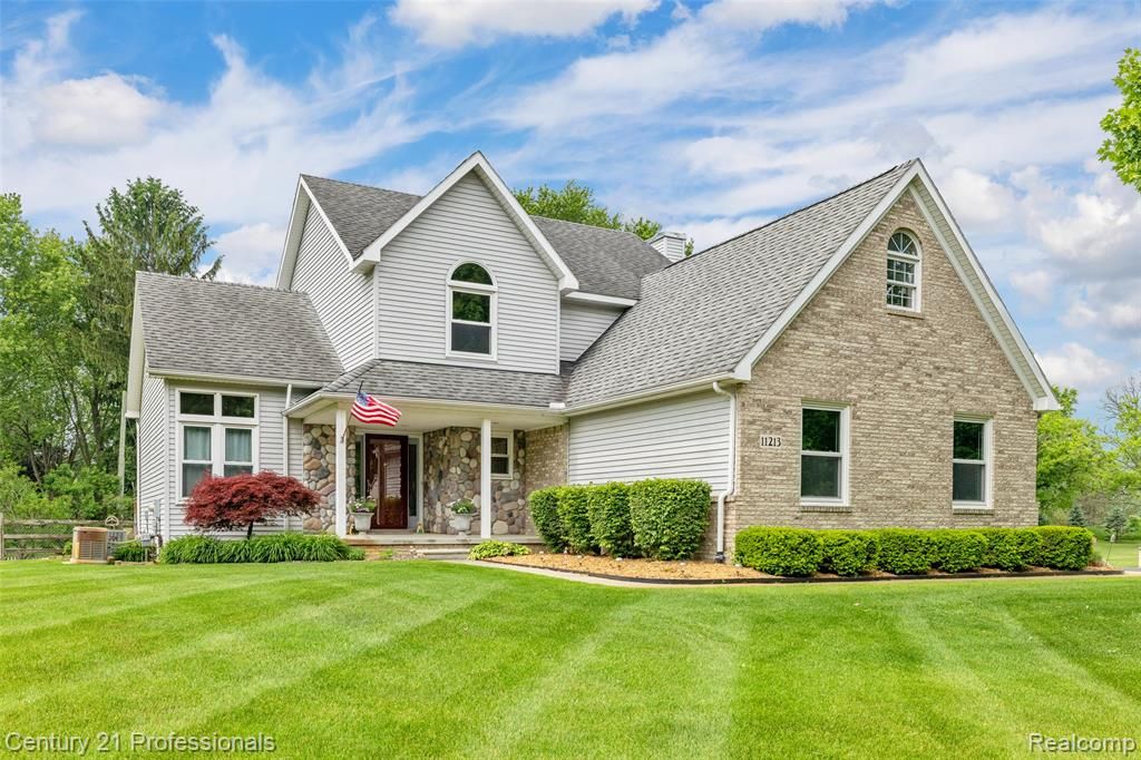 11213 Youngstree Court