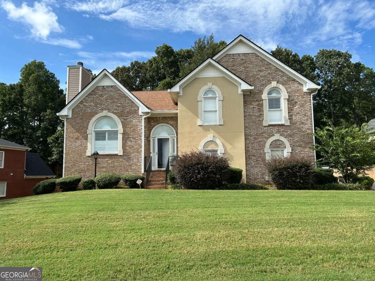 2320 Washington Drive