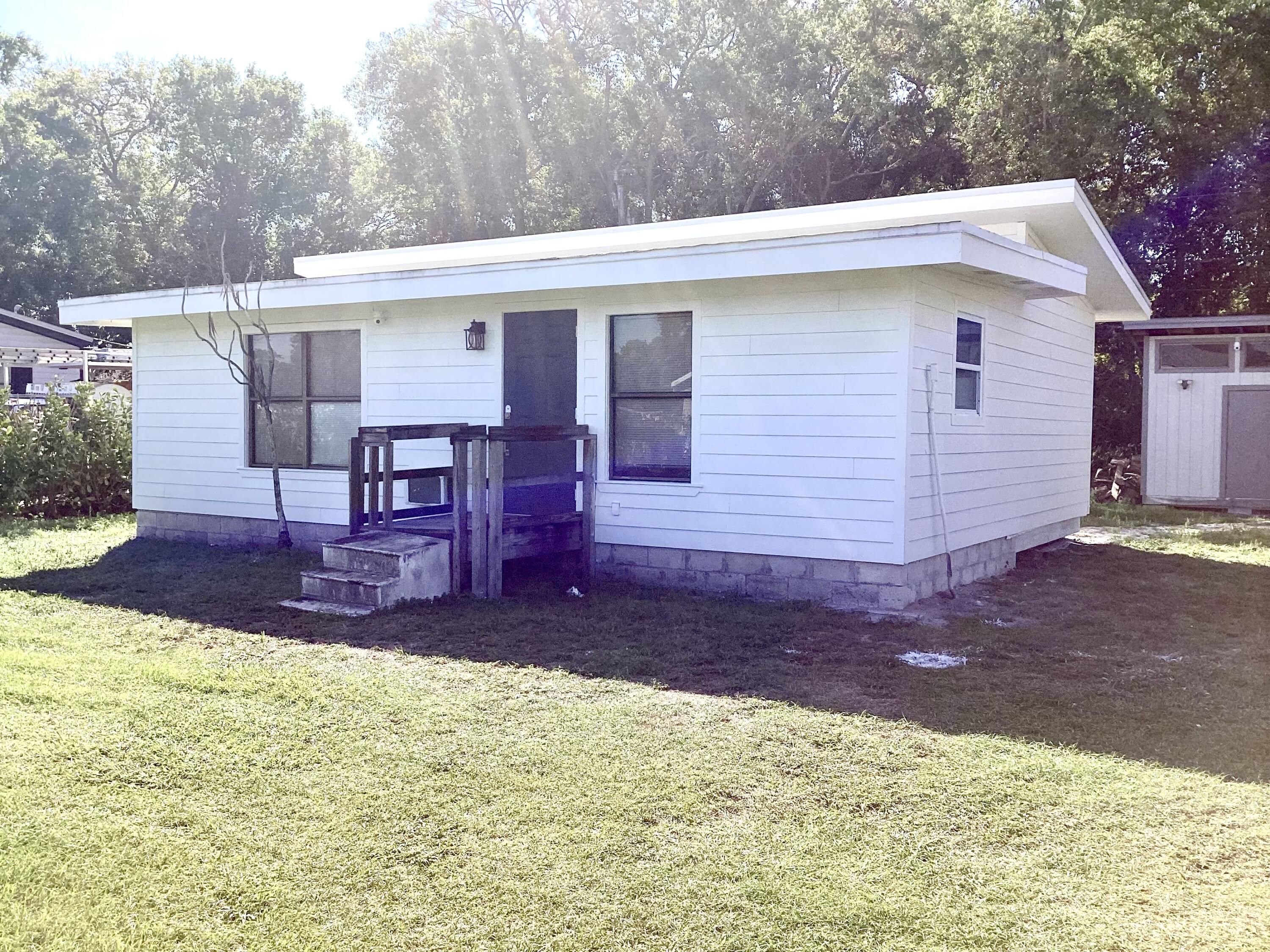 1238 Sw Buckskin Trail