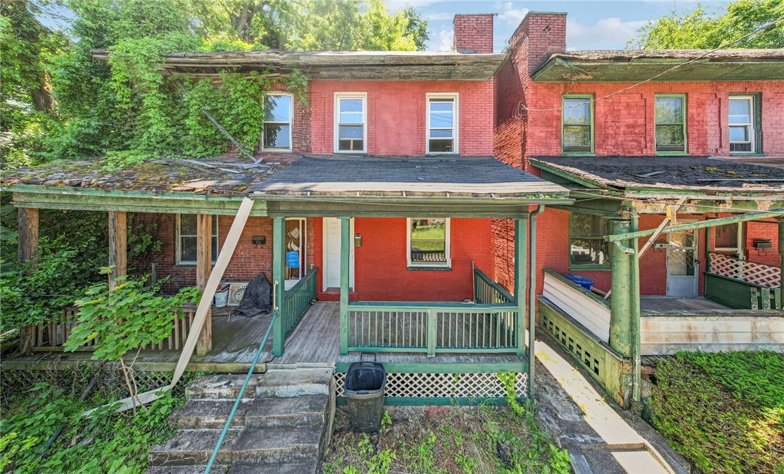 203 W Burgess Street