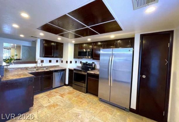 2941 Country Manor Lane 22