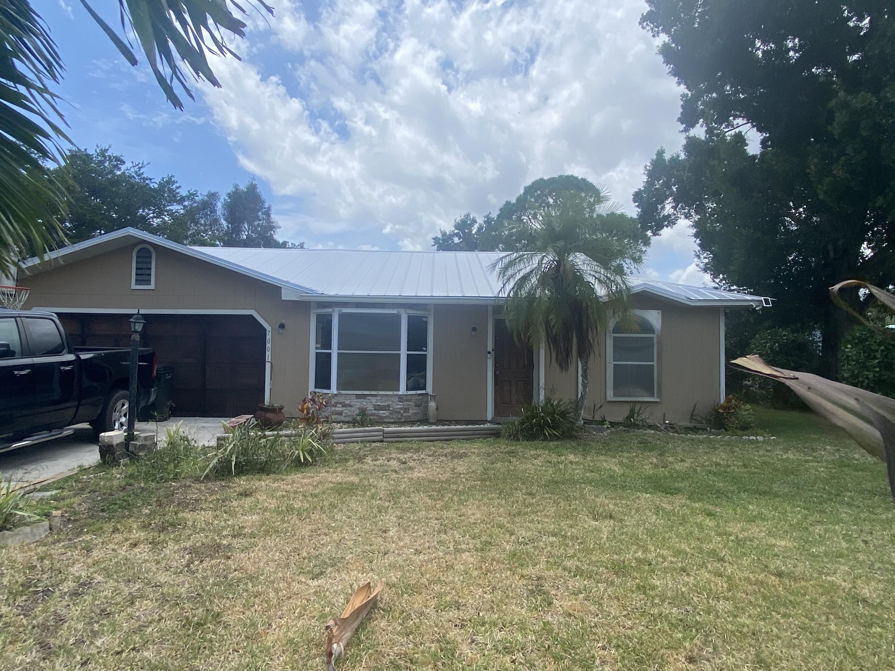 7001 Lakeland Boulevard