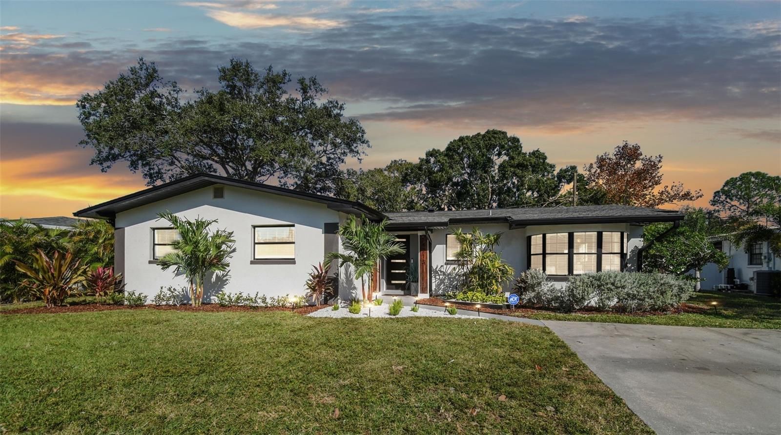 4713 W Chapin Avenue