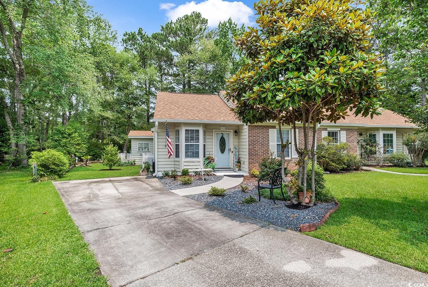 103 Robin Ct.