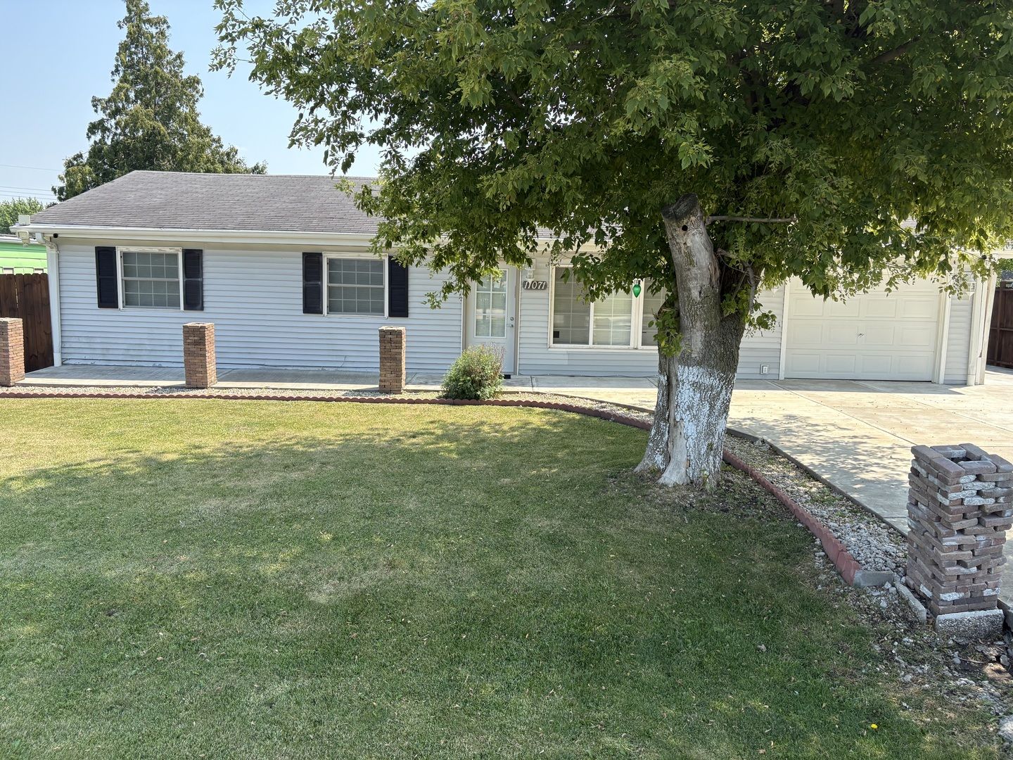 11071 E Fisher Road