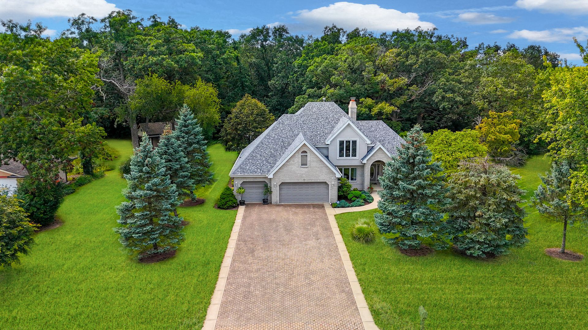 13916 Christina Lane