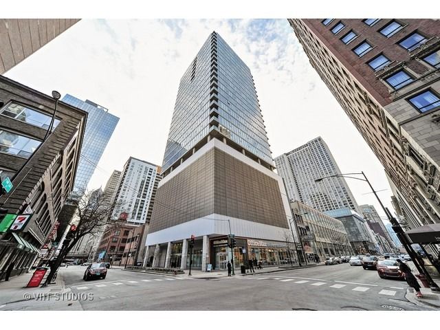 550 N Saint Clair Street 1503