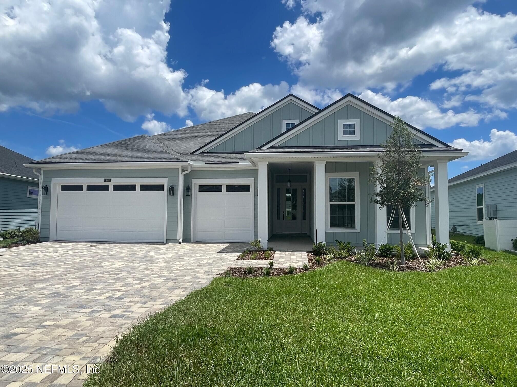 805 Oaklawn Court