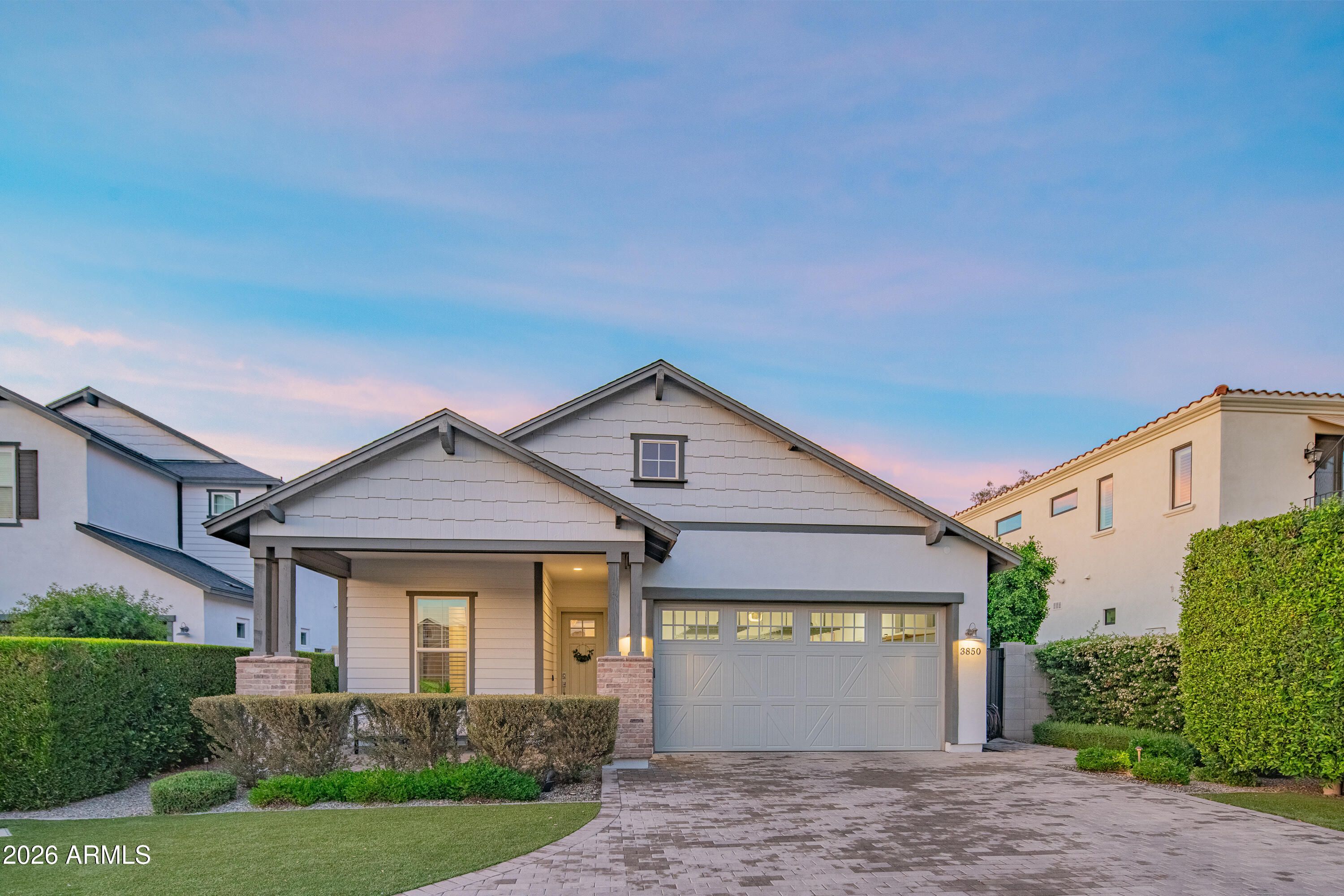 3850 E Crittenden Lane